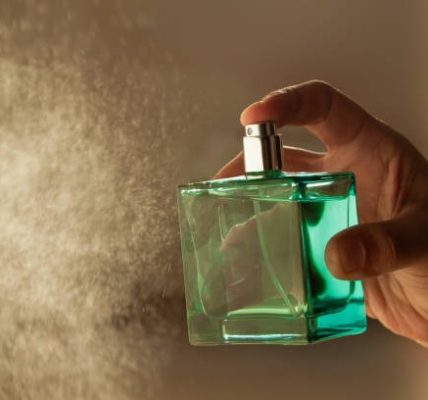 Explore Paris Niche Perfume for Authentic French Scent Experiences